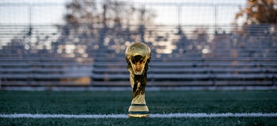 هدافي الدوريات الخمس الكبرىعمالقة التسديد الذين سيطروا على الملاعب الأوروبية