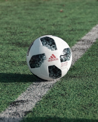 ملخص_مباراة_الزمالك_و_المريخ_السودانى_اليومفوز دراماتيكي للزمالك في المباراة الصعبة