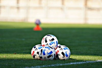 مباراة الزمالك والأهلي في السوبر المصريصراع العمالقة