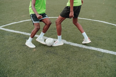 الدوري الإنجليزي اليوم مبارياتأهم المواجهات وتوقعات النتائج